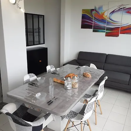 Les Rivages De Rochelongues, T3, Piscine, Clim, Parking *